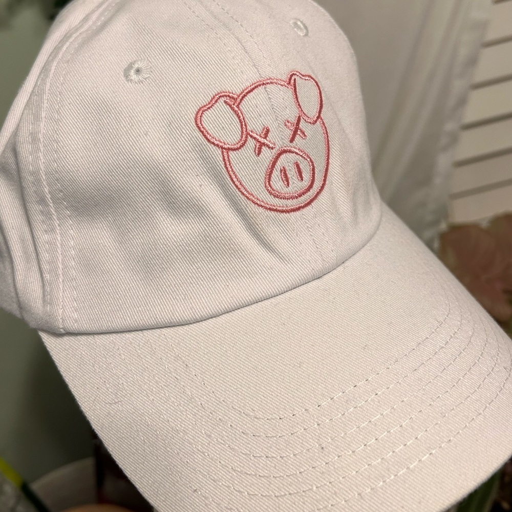 Shane Dawson white hat